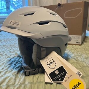 SMITH Liberty White Helmet